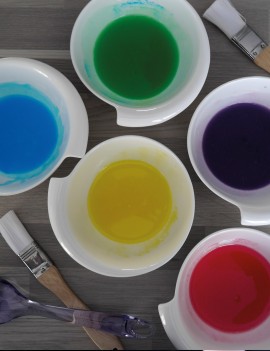 sucres teintés par colorants alimentaire pour décoration